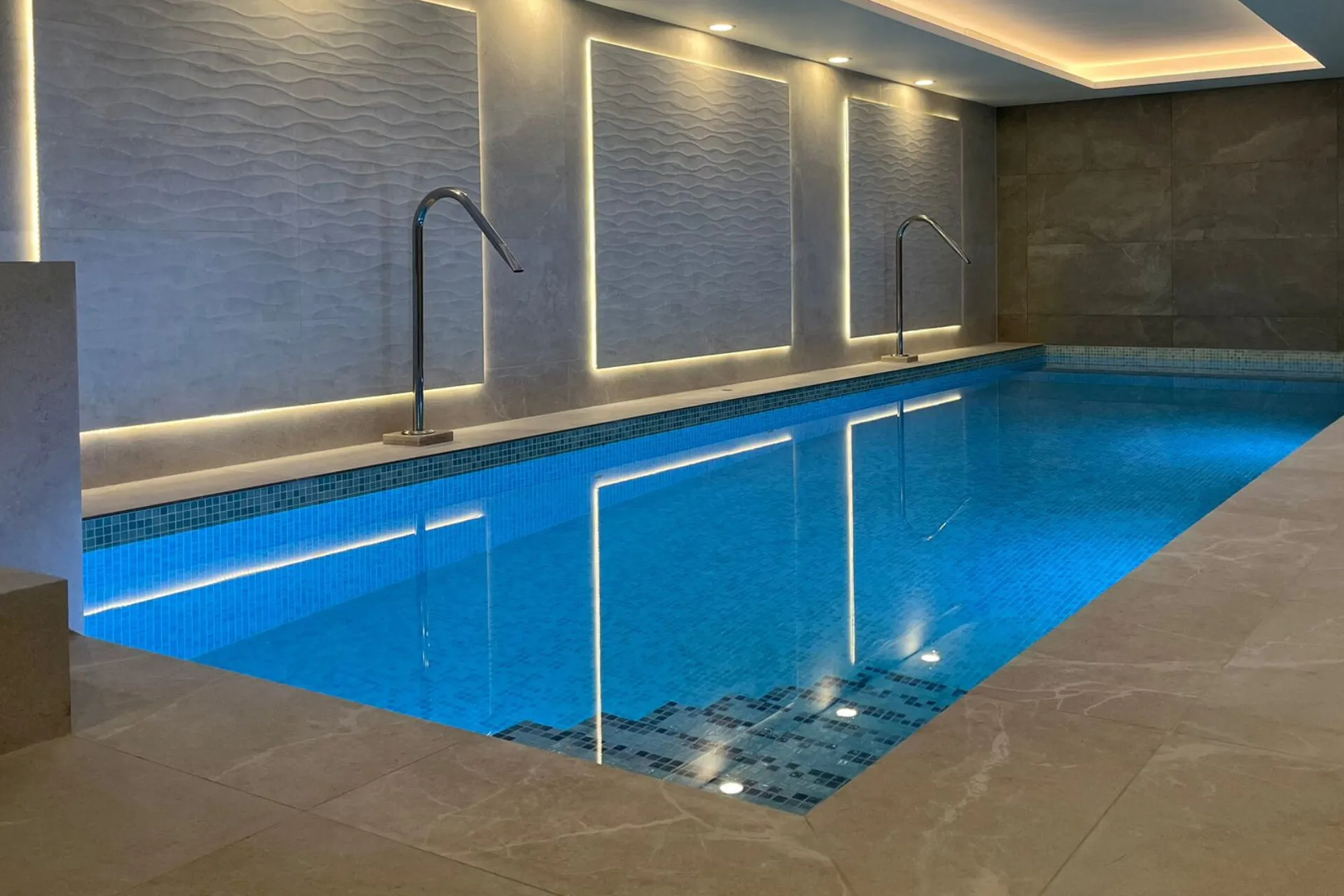 banner-full-pool-design-and-build