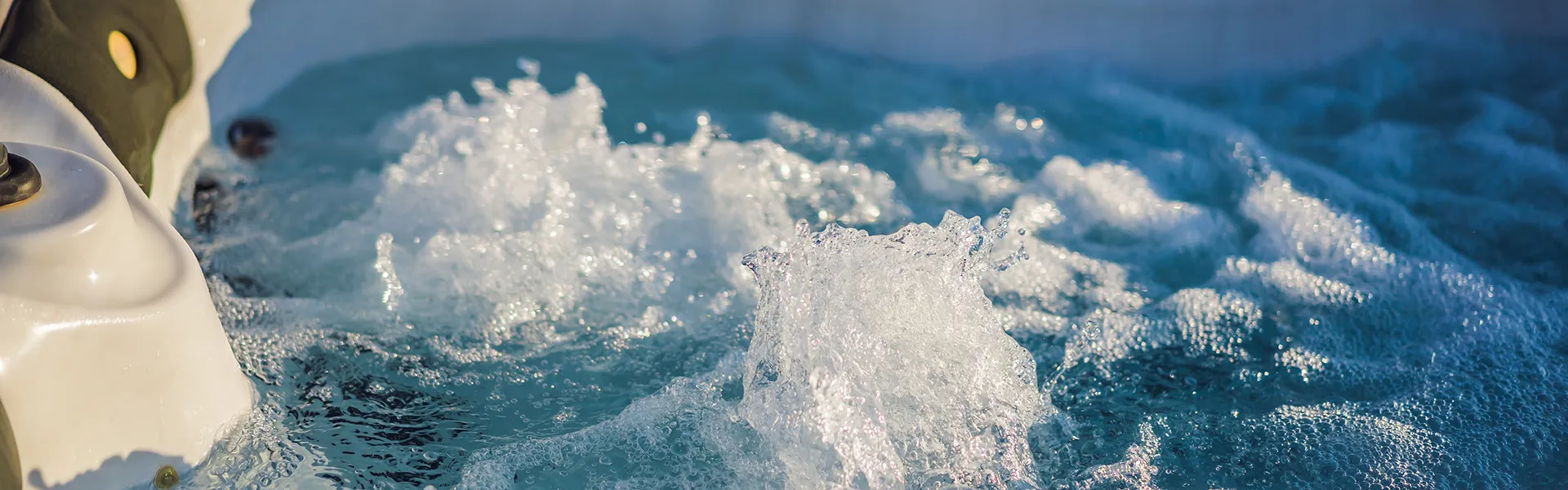 banner-hot-tubs-by-price