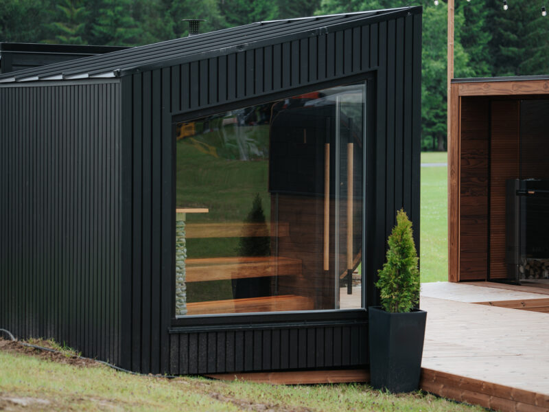 auroom-terra-outdoor-sauna-exterior