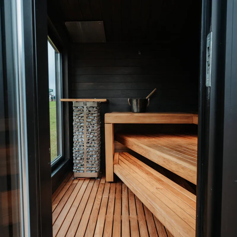 auroom-terra-outdoor-sauna-interior-5